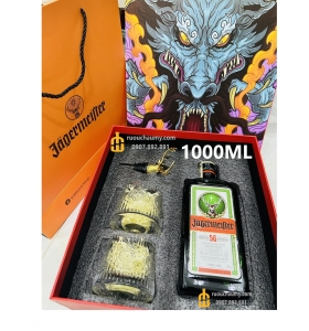 HỘP QUÀ JAGERMEISTER 1000ML + 2 Ly Whisky + 1 đầu rót rượu