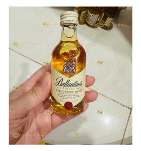 Rượu Ballantine's Finest 50ml 