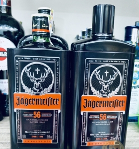 Hộp Tin JAGERMEISTER Đựng Chai Rượu 700ML