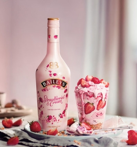 BAILEY IRISH STRAWBERRY & CREAM 700ml